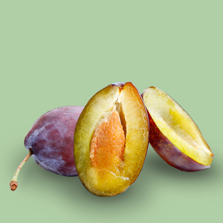 Früchte des Bio-Zwetschgenbaums 'Presenta'