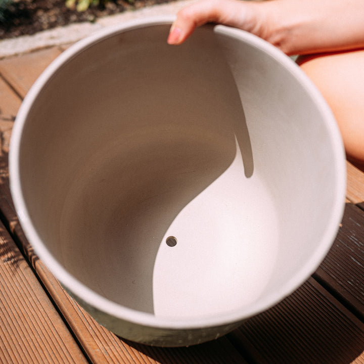 Keramik Übertopf Olivgrün mit Wasser-Abflussloch